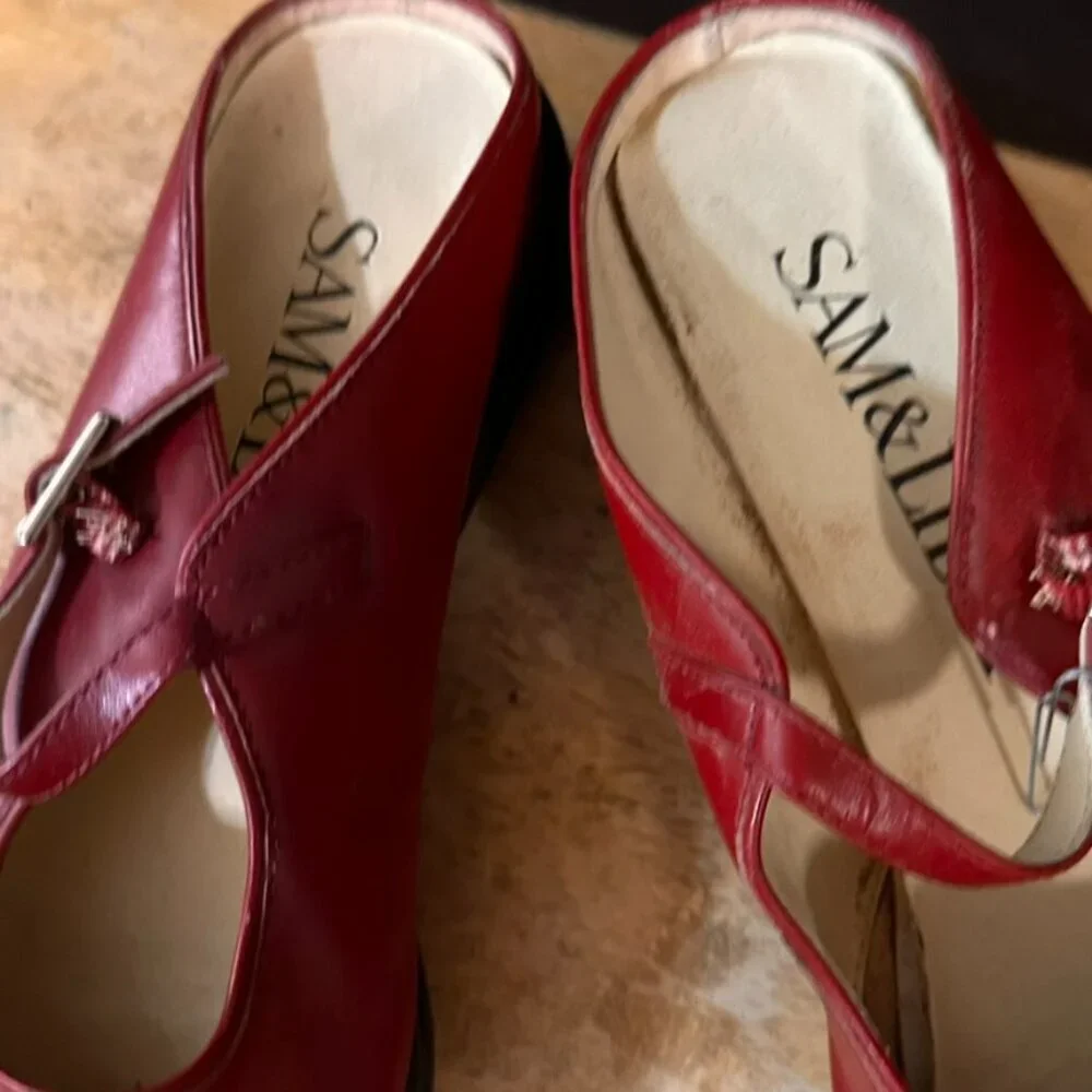 Sam & Libby Size 7.5 Shoes MaryJane Flats Red Leather